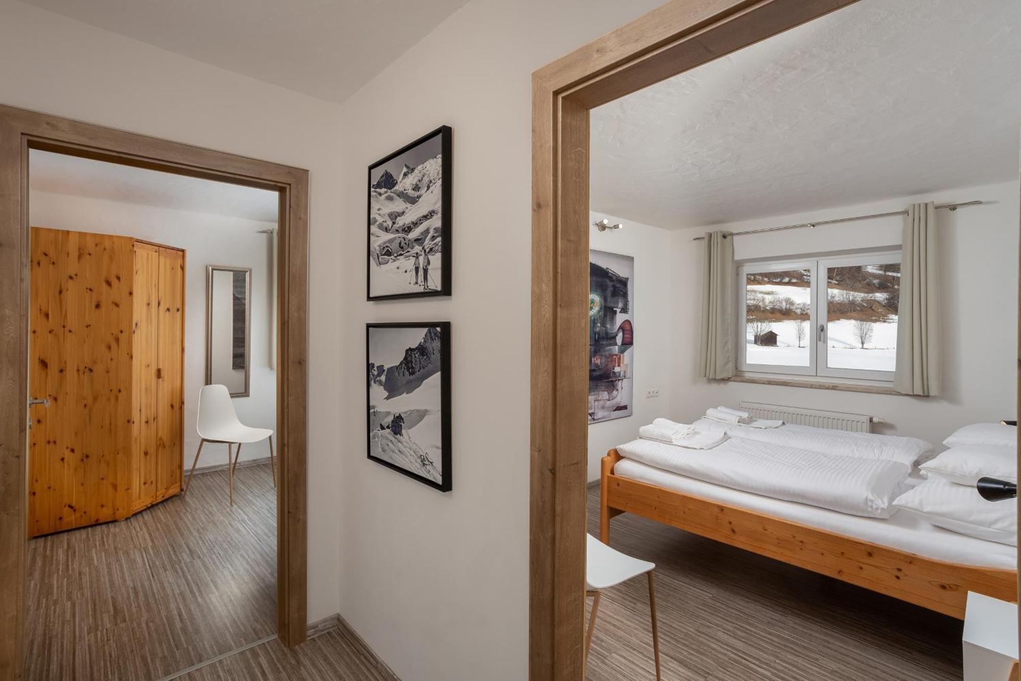 Alpine View Apartments Niedernsill Room photo
